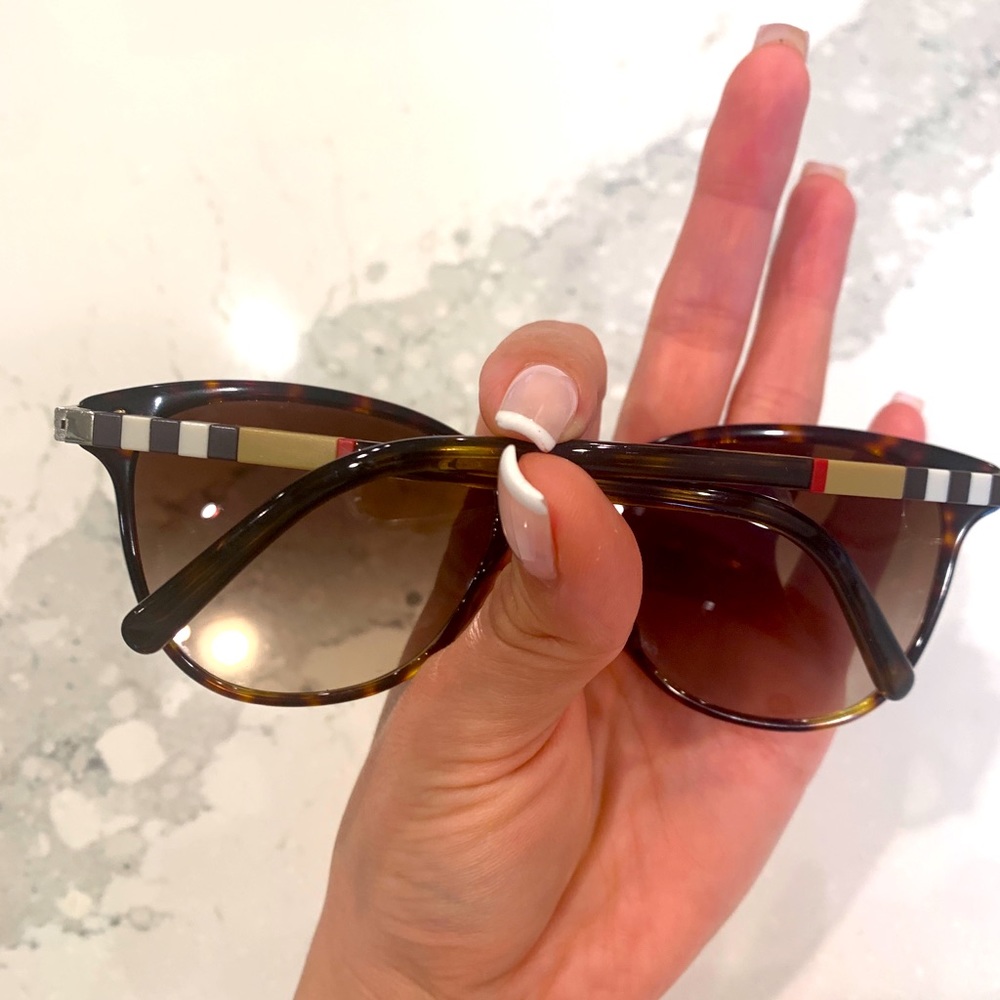 Burberry sunglasses